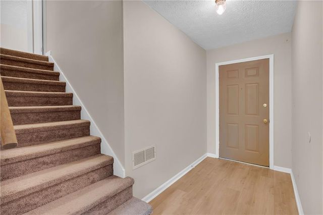 46 Stanebrook Court, Jonesboro, GA 30238