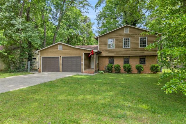 46 Stanebrook Court, Jonesboro, GA 30238