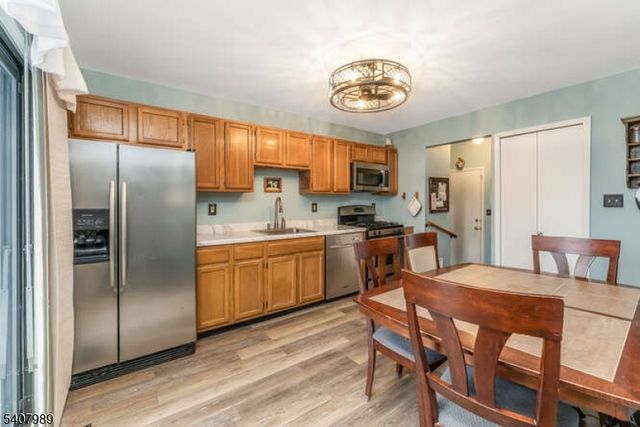 275 Crabtree Ct, Bernards Twp., NJ 07920