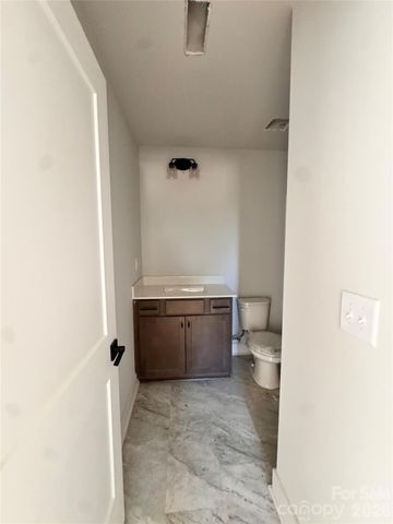 719 Pinecone Drive 28, Gastonia, NC 28056