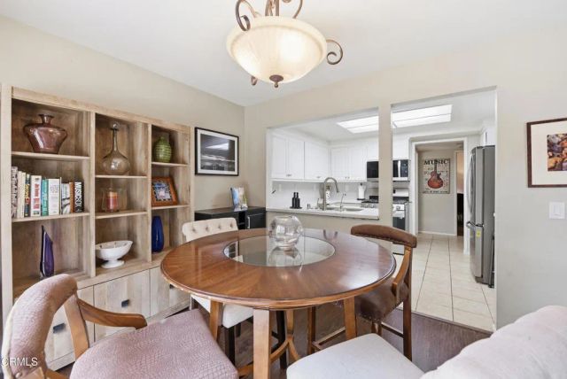 926 Sandberg Lane, Ventura, CA 93003