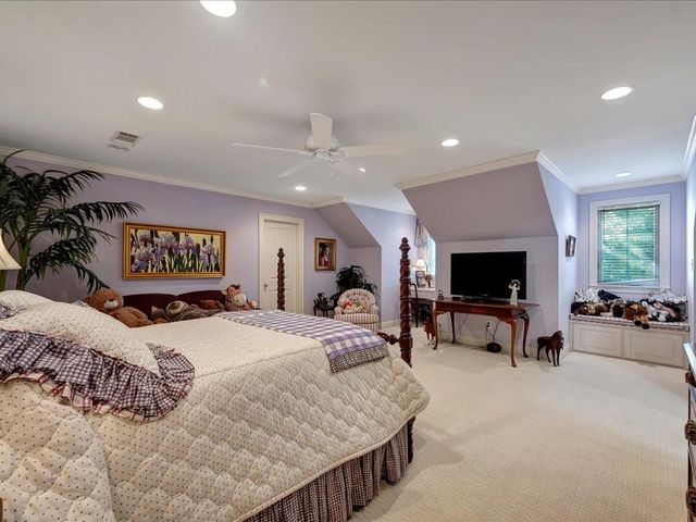 107 Torrey Pines Drive, Lufkin, TX 75901