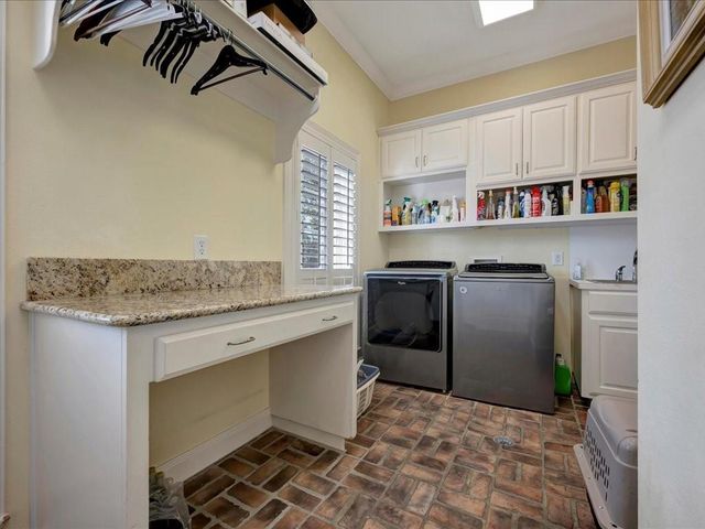 107 Torrey Pines Drive, Lufkin, TX 75901