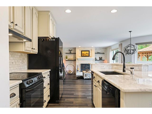 12023 Coal Creek Heights Dr, Golden, CO 80403