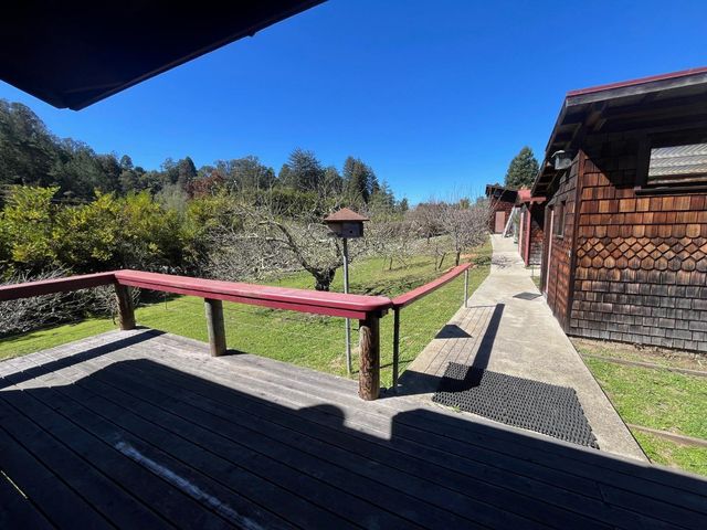 1557 Day Valley Road, Aptos, CA 95003