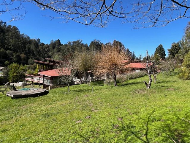 1557 Day Valley Road, Aptos, CA 95003
