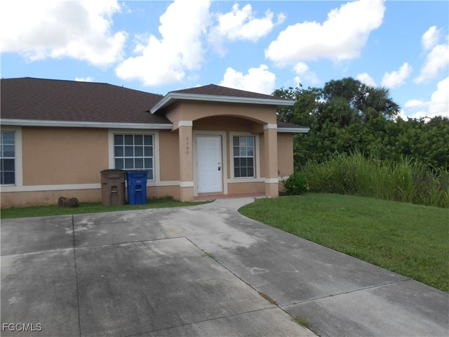 4944 Golfview BLVD, Lehigh Acres, FL 33973