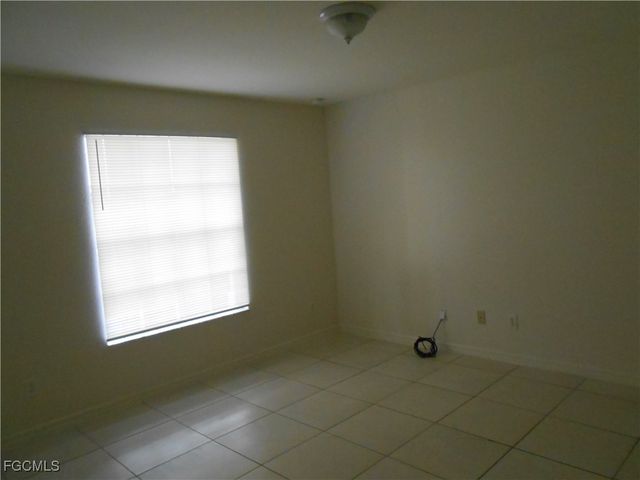 4944 Golfview BLVD, Lehigh Acres, FL 33973