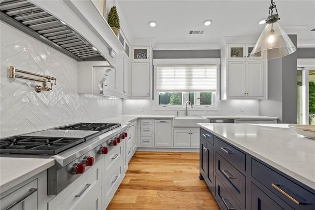 1634 Currahee Club Drive, Toccoa, GA 30577