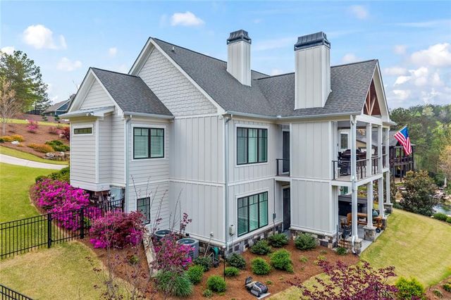 1634 Currahee Club Drive, Toccoa, GA 30577