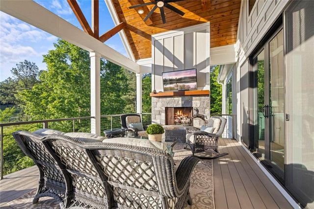 1634 Currahee Club Drive, Toccoa, GA 30577