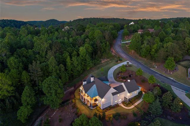 1634 Currahee Club Drive, Toccoa, GA 30577