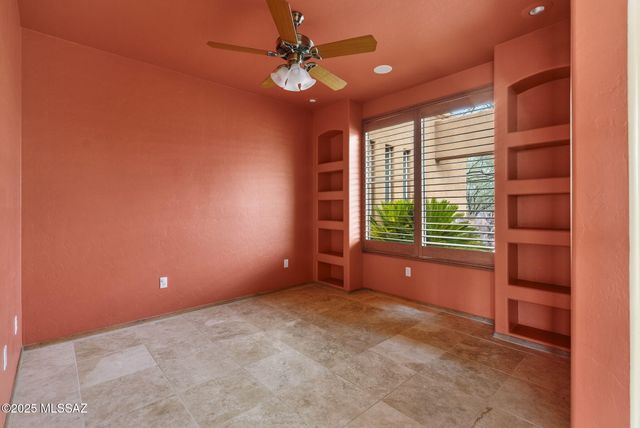 38 Avenida de las Naciones, Rio Rico, AZ 85648