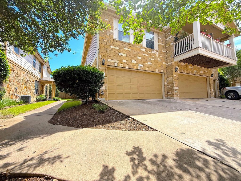 16100 S Great Oaks DR 302, Round Rock, TX 78681