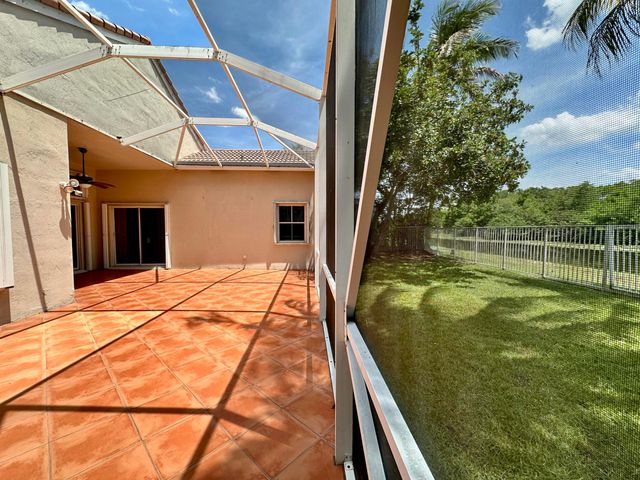 386 Carrington Drive, Weston, FL 33326