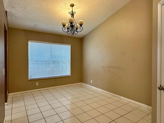 386 Carrington Drive, Weston, FL 33326