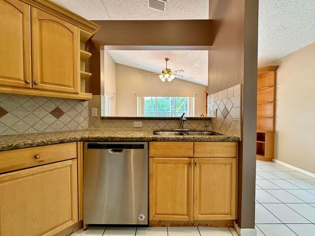 386 Carrington Drive, Weston, FL 33326