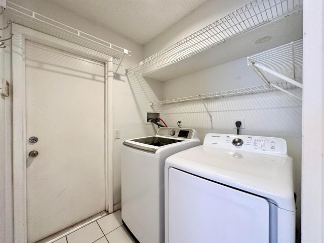 386 Carrington Drive, Weston, FL 33326