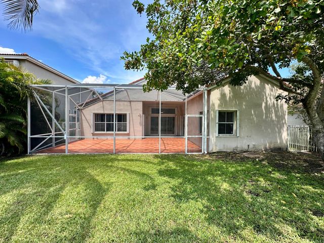 386 Carrington Drive, Weston, FL 33326