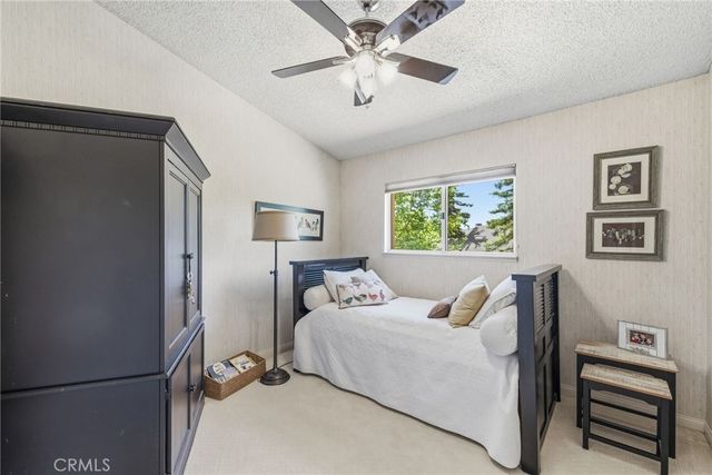 1220 Club View Drive, Bakersfield, CA 93309