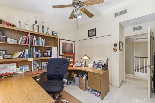 1220 Club View Drive, Bakersfield, CA 93309