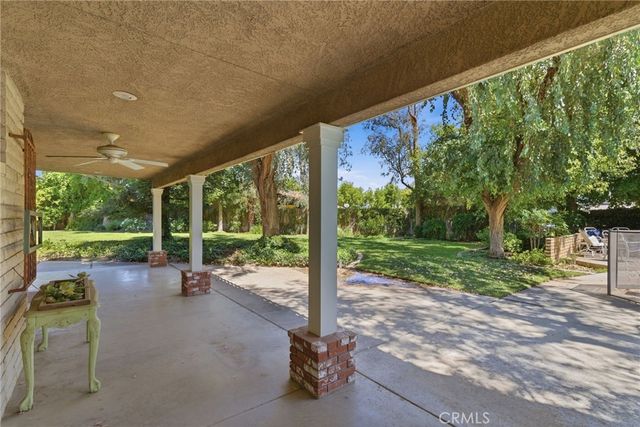 1220 Club View Drive, Bakersfield, CA 93309