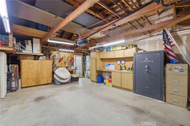 1220 Club View Drive, Bakersfield, CA 93309