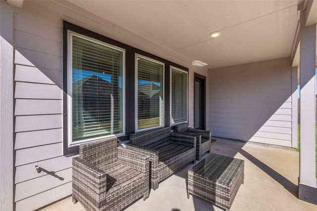 13220 Lago Acero Lane, Texas City, TX 77568