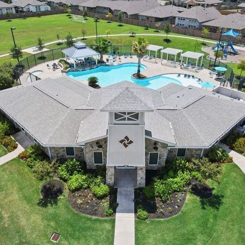 13220 Lago Acero Lane, Texas City, TX 77568