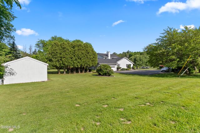 39 Glenridge Road, Glenville, NY 12302