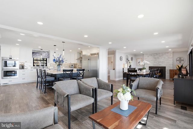 6057 RIVER DR, Lorton, VA 22079