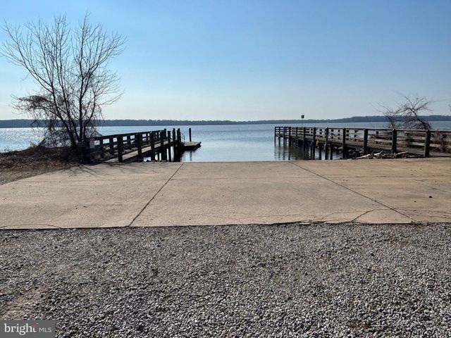 6057 RIVER DR, Lorton, VA 22079