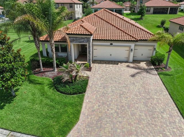 1734 VIA LAGO DRIVE, Lakeland, FL 33810
