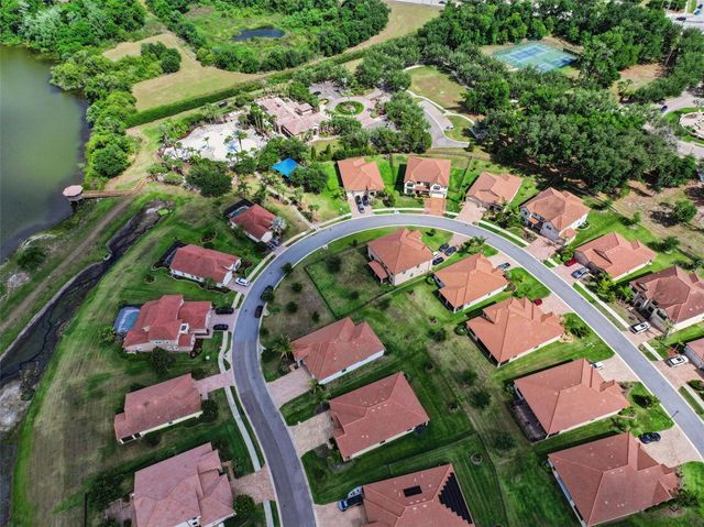 1734 VIA LAGO DRIVE, Lakeland, FL 33810