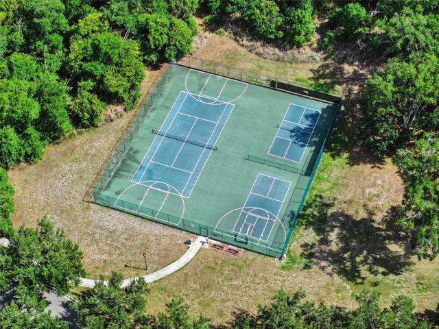1734 VIA LAGO DRIVE, Lakeland, FL 33810