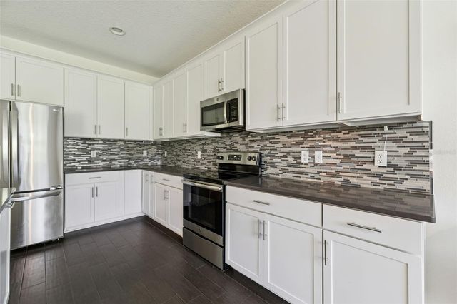 1734 VIA LAGO DRIVE, Lakeland, FL 33810