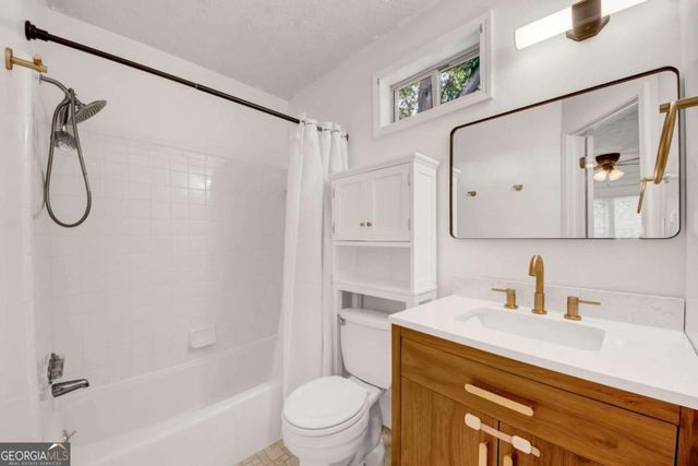 3465 Woodlawn Circle, Tucker, GA 30084