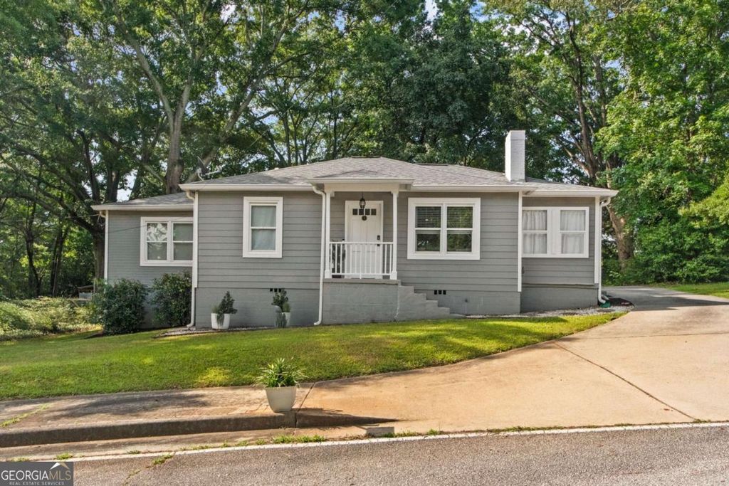 3465 Woodlawn Circle, Tucker, GA 30084