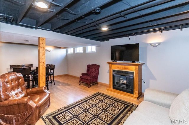 1915 Fox Pointe Drive, Arnold, MO 63010