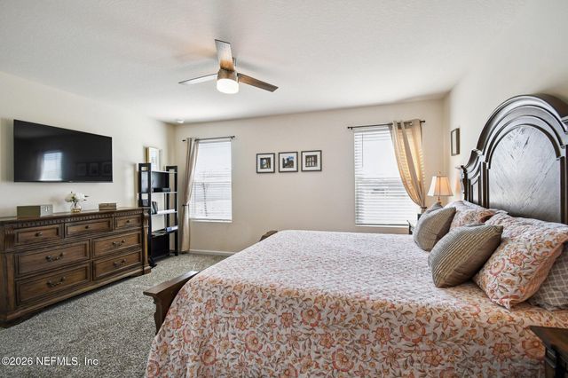 2427 FALLING STAR Lane, Green Cove Springs, FL 32043