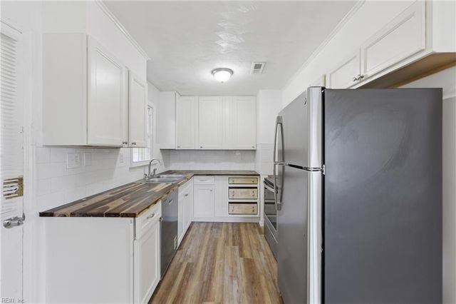 124 Allard RD, Portsmouth, VA 23701