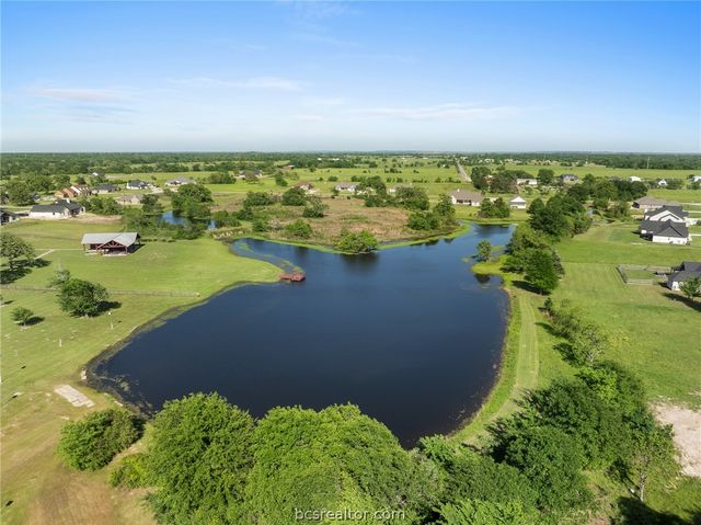 10121 St John Drive, Iola, TX 77861