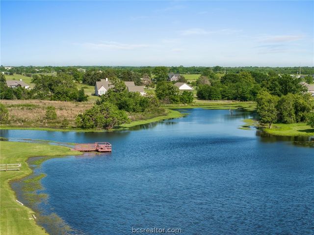 10121 St John Drive, Iola, TX 77861