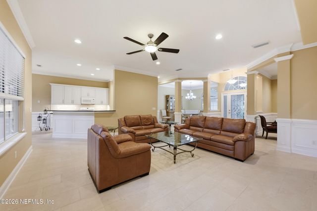 1532 NOTTINGHAM KNOLL Drive, Jacksonville, FL 32225