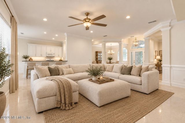 1532 NOTTINGHAM KNOLL Drive, Jacksonville, FL 32225