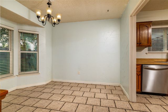 8040 Lazy Brook Drive, Watauga, TX 76148