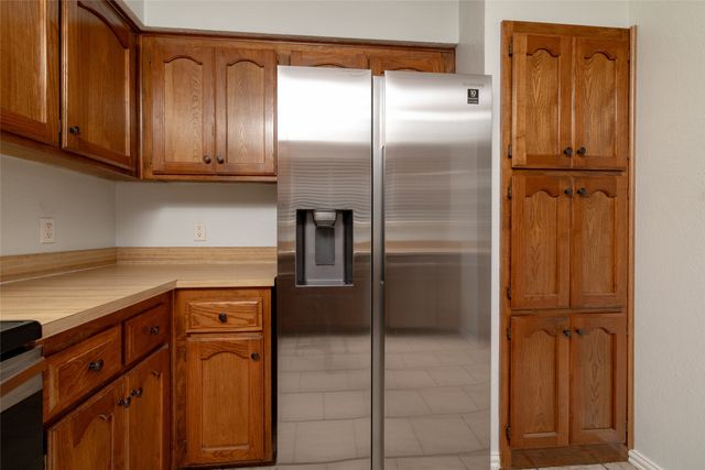 8040 Lazy Brook Drive, Watauga, TX 76148