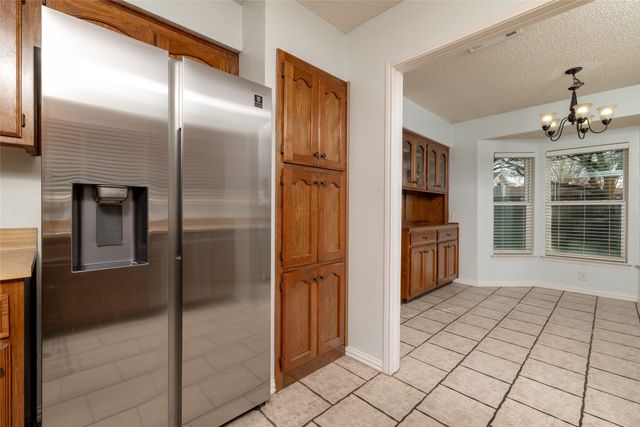 8040 Lazy Brook Drive, Watauga, TX 76148