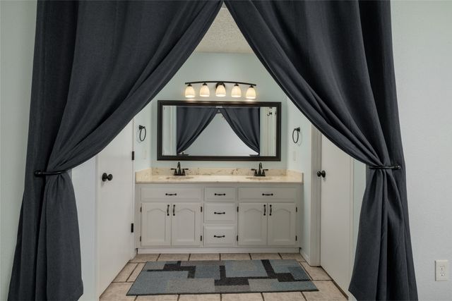 8040 Lazy Brook Drive, Watauga, TX 76148