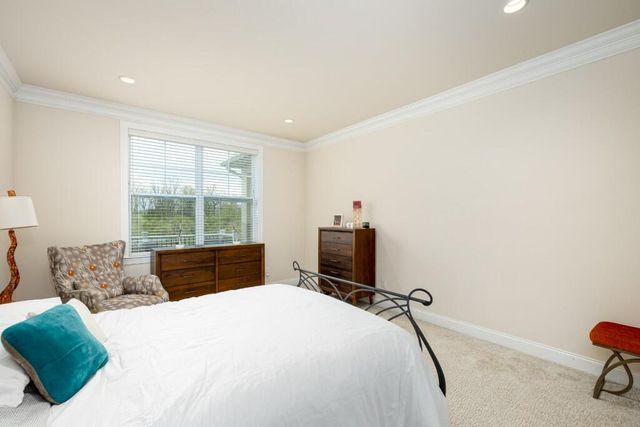3031 N Spurway Drive, Ann Arbor, MI 48105